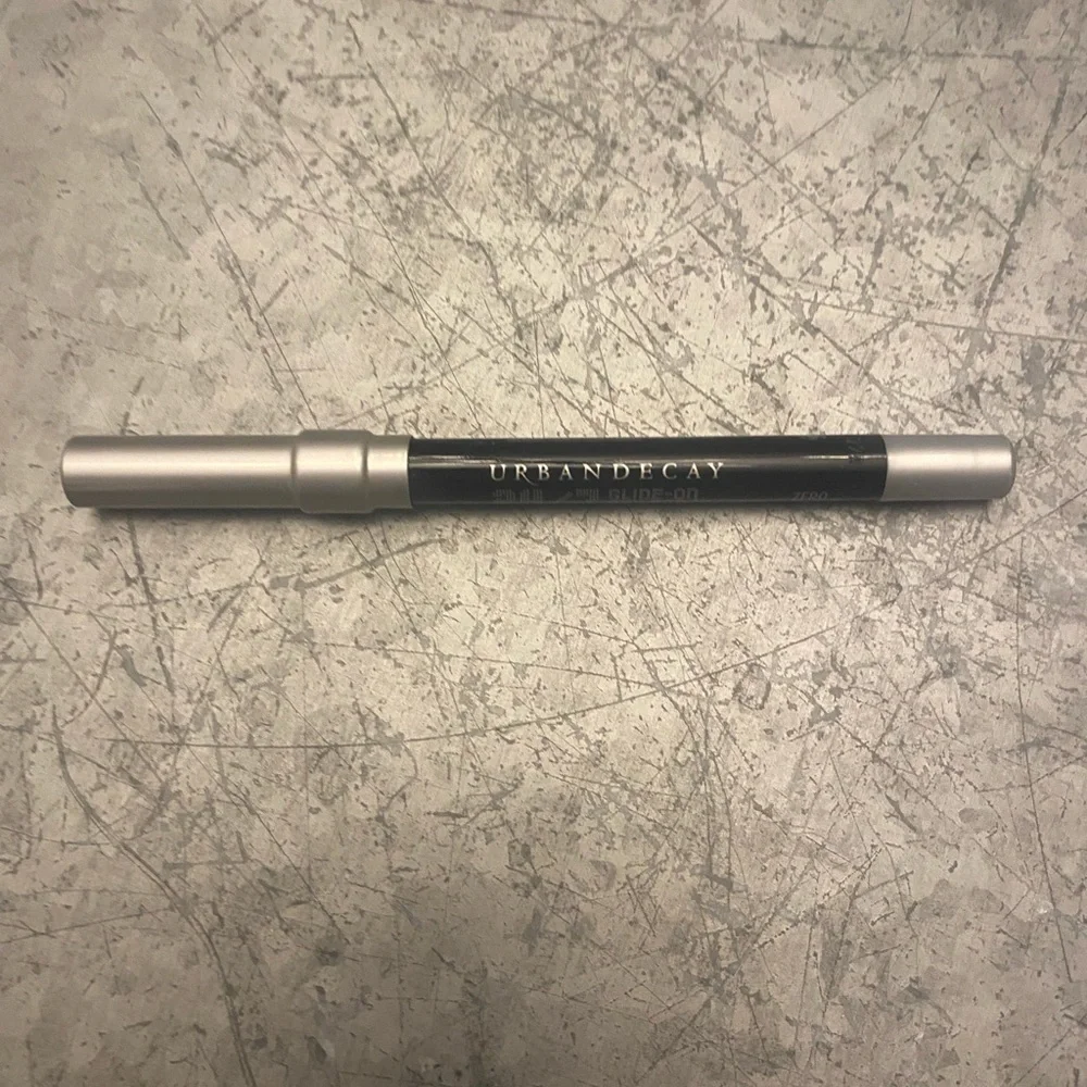 Urban decay glide in eyeliner in black